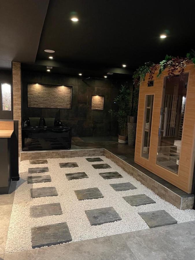 Spa & Love Exotic - Balneo - Sauna - Parking Клермон-Феран Екстериор снимка