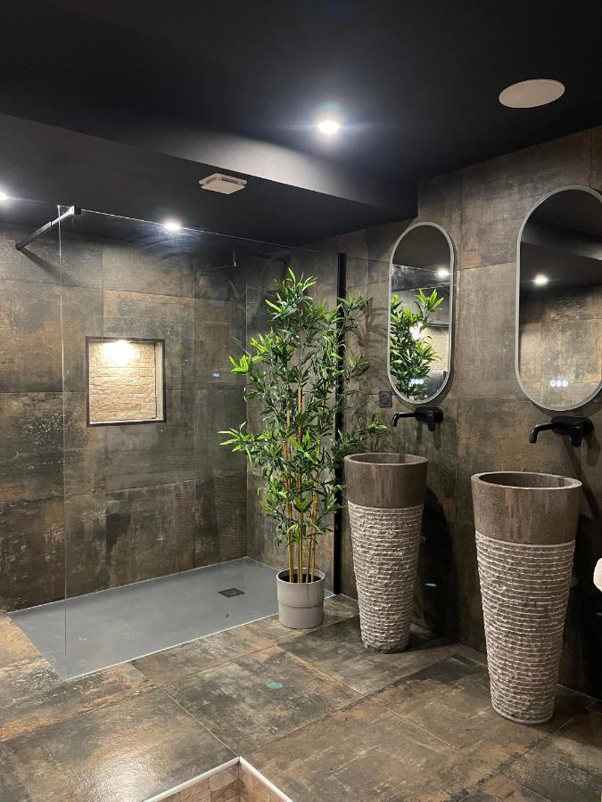 Spa & Love Exotic - Balneo - Sauna - Parking Клермон-Феран Екстериор снимка