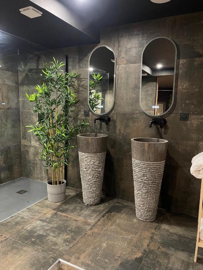 Spa & Love Exotic - Balneo - Sauna - Parking Клермон-Феран Екстериор снимка